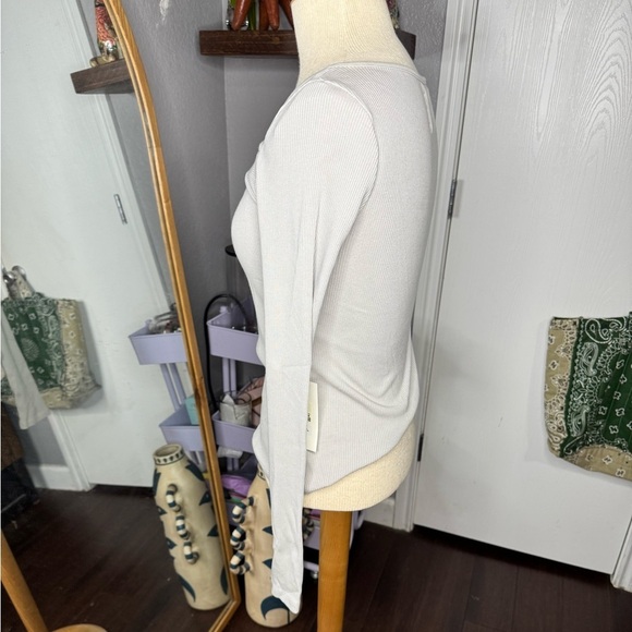 Citizen of humanity Gray Women's Cutout Top - Picture 2 of 5